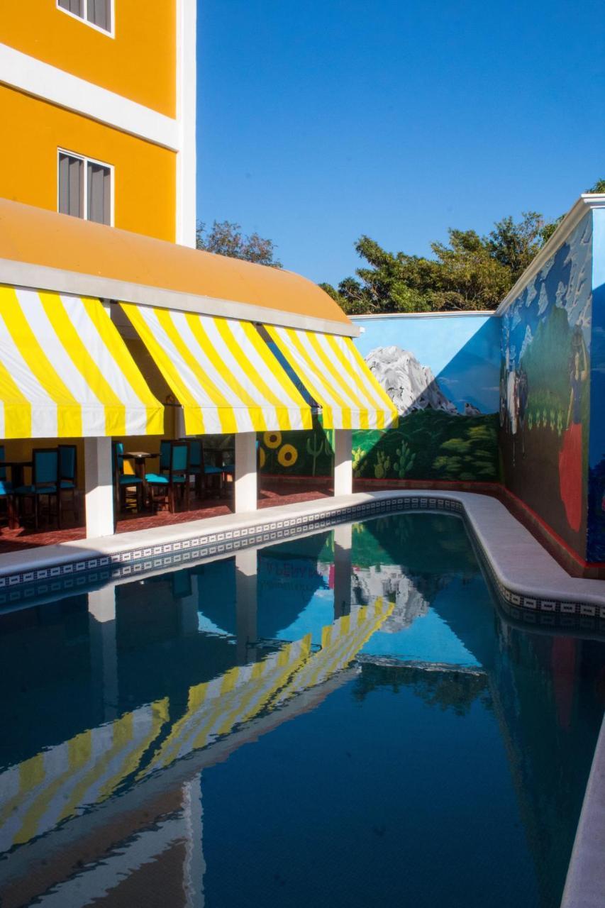 Hotel De La Pena Inn Santo Domingo Tehuantepec Екстер'єр фото